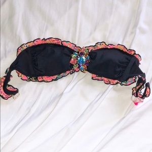 Victoria’s Secret XS strapless ruffle bikini top